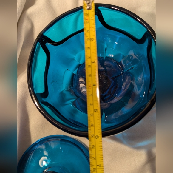 1960's Mid Century Modern Blue Glass Viking Covered Pedestal Dish 6"x 9" - Picture 14 of 16